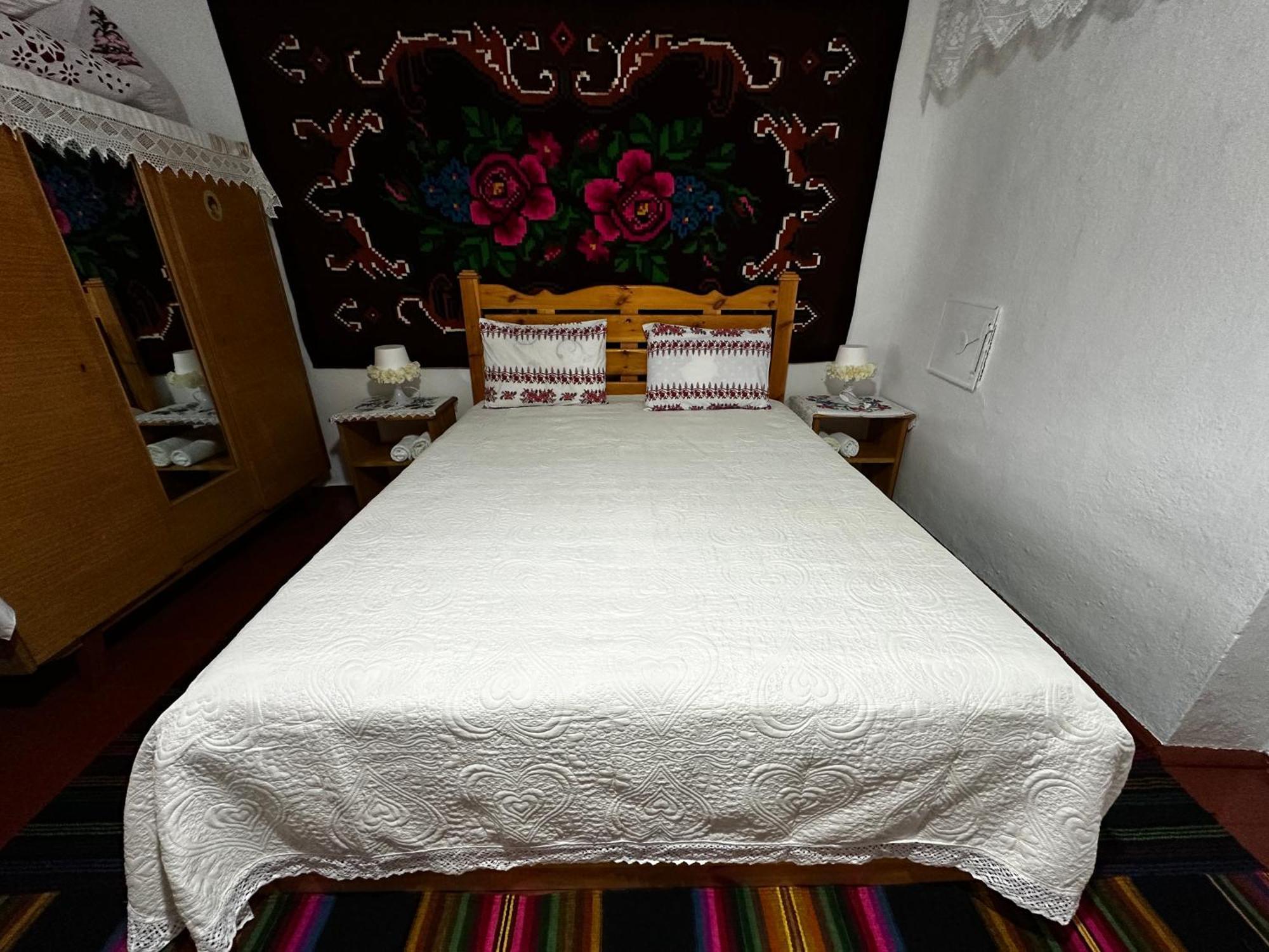 La Madalina Bed & Breakfast Selemet Dış mekan fotoğraf